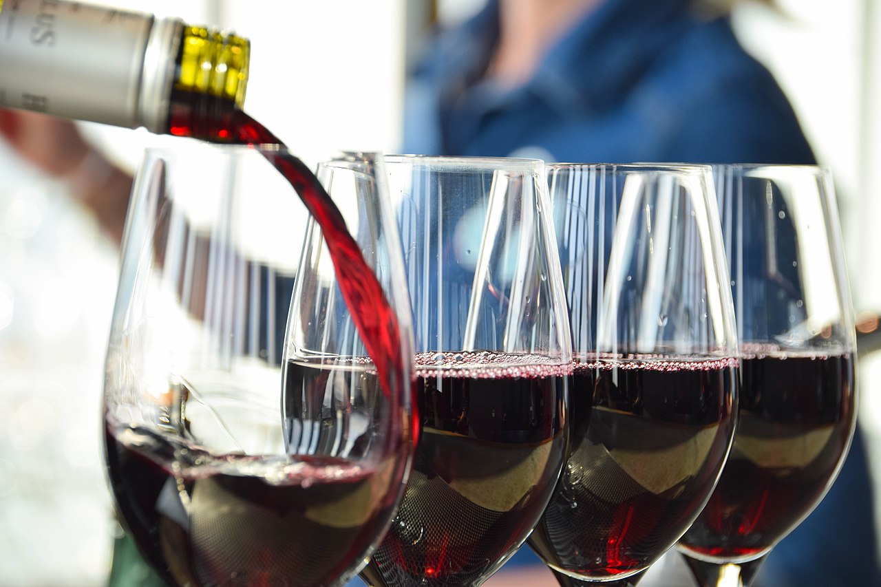 Les bars à vin du 19e arrondissement de Paris : où boire un bon verre